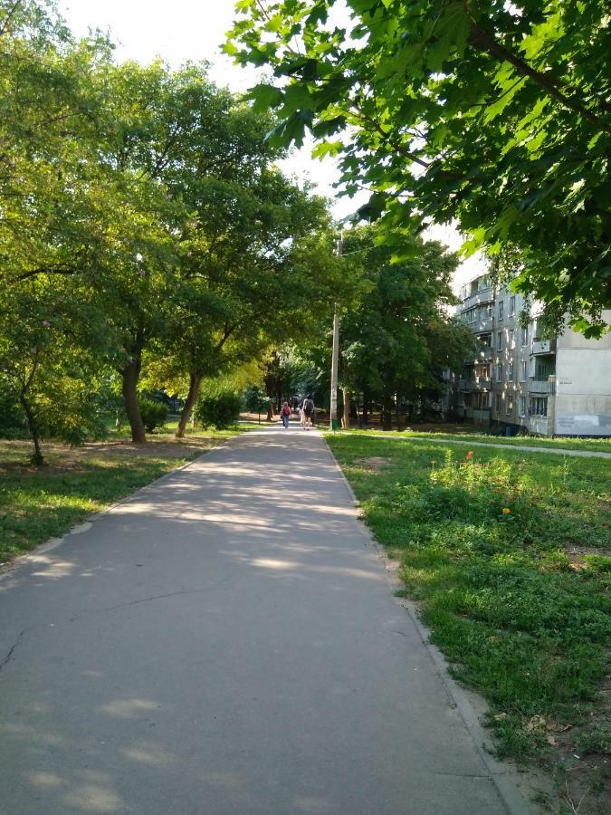 Квартира Рядом С Метро Charkiw Exterior foto