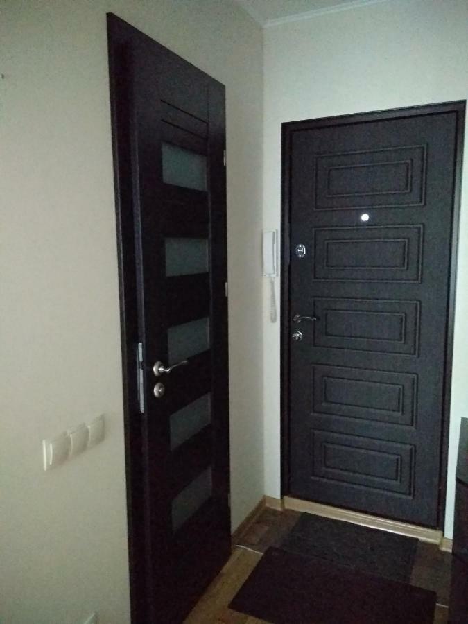 Квартира Рядом С Метро Charkiw Exterior foto